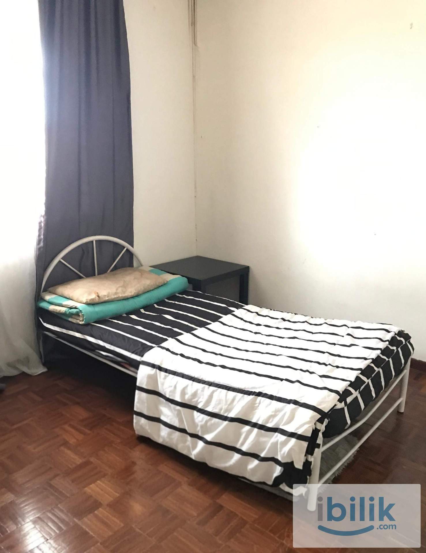 Room to Rent - Fully Furnished - Seri Kembangan near MRT - Image 1
