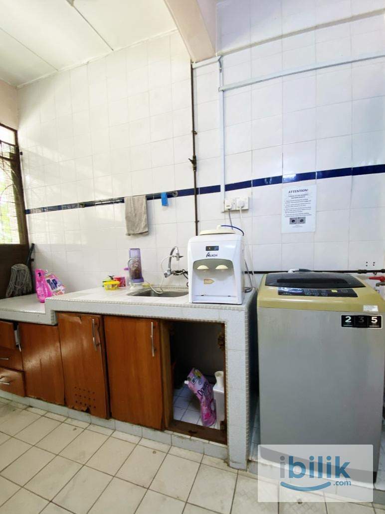 Promo CNY😮‼️Private Middle Room Rent😍 Bandar Utama 3mins to Centrepoint Bandar Utama - Image 1