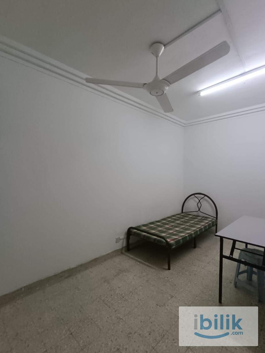 ‼️ Room Available At SS18, Subang Jaya ‼️Near LRT SS18 Walking Distance 2 minutes🌟🛜 - Image 1