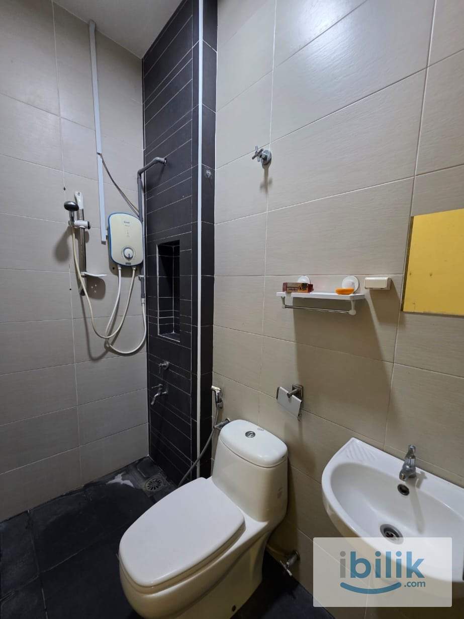  PROMO WEEK SALARY 🔥 Room for Rent at Alam Impian Shah Alam 🛣️With Private Bathroom😮‼️ - Image 3