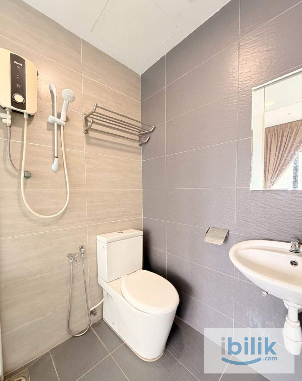 HOT PROMO 🔥 Single/Middle Room Rent at Kota Kemuning near Main Place Mall 🚗 - Image 4