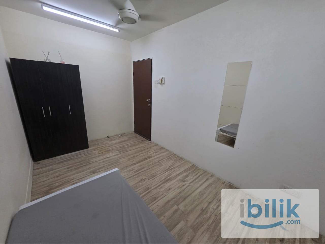 🚈✨ SS24 Aircond Middle Room • WiFi Ready • Low Depo • Near LRT Kelana Jaya! - Image 5