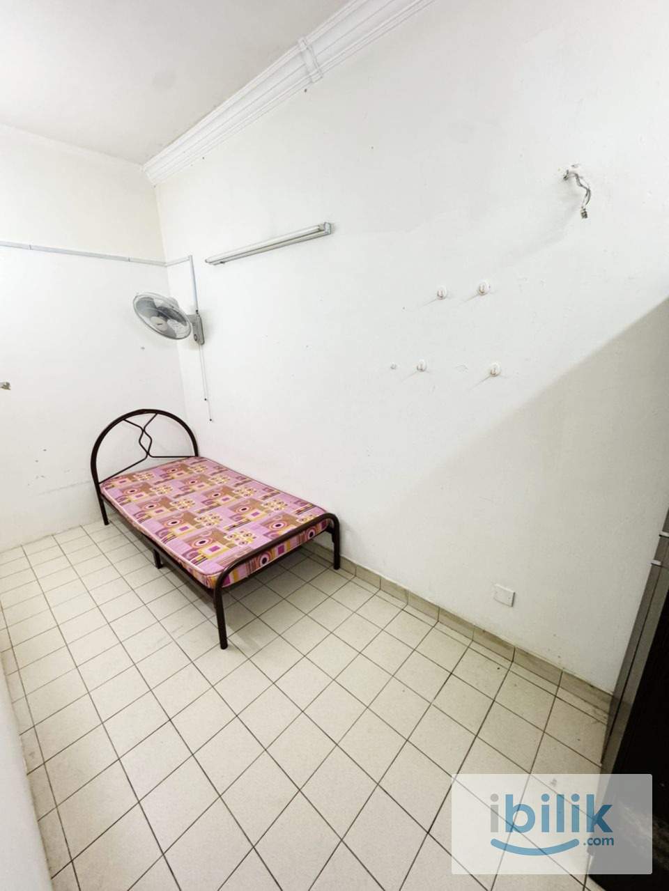 ‼️LOW DEPOSIT‼️BANDAR UTAMA PETALING JAYA MIDDLE ROOM FOR RENT🏡NEARBY ONE UTAMA 、MRT🚊🚊🚊 - Image 2