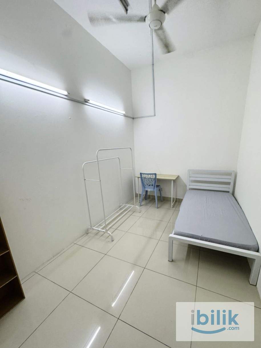 💥LOW DEPOSIT💥✨✨SETIA ALAM CHEAPER SINGLE ROOM FOR RENT🎉NEARBY SETIA CITY MALL, NIH, TOP GLOVE , NKVE‼️‼️ - Image 1