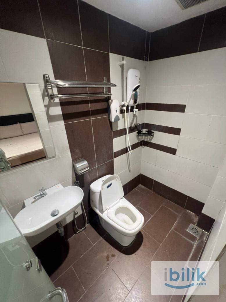 Zero Deposit😍‼️TAMAN INTAN, KLANG, MASTER ROOM TO RENT, ZERO DEPOSIT✅🌟Near I-City,Aeon Bukit Raja😍📍 - Image 1