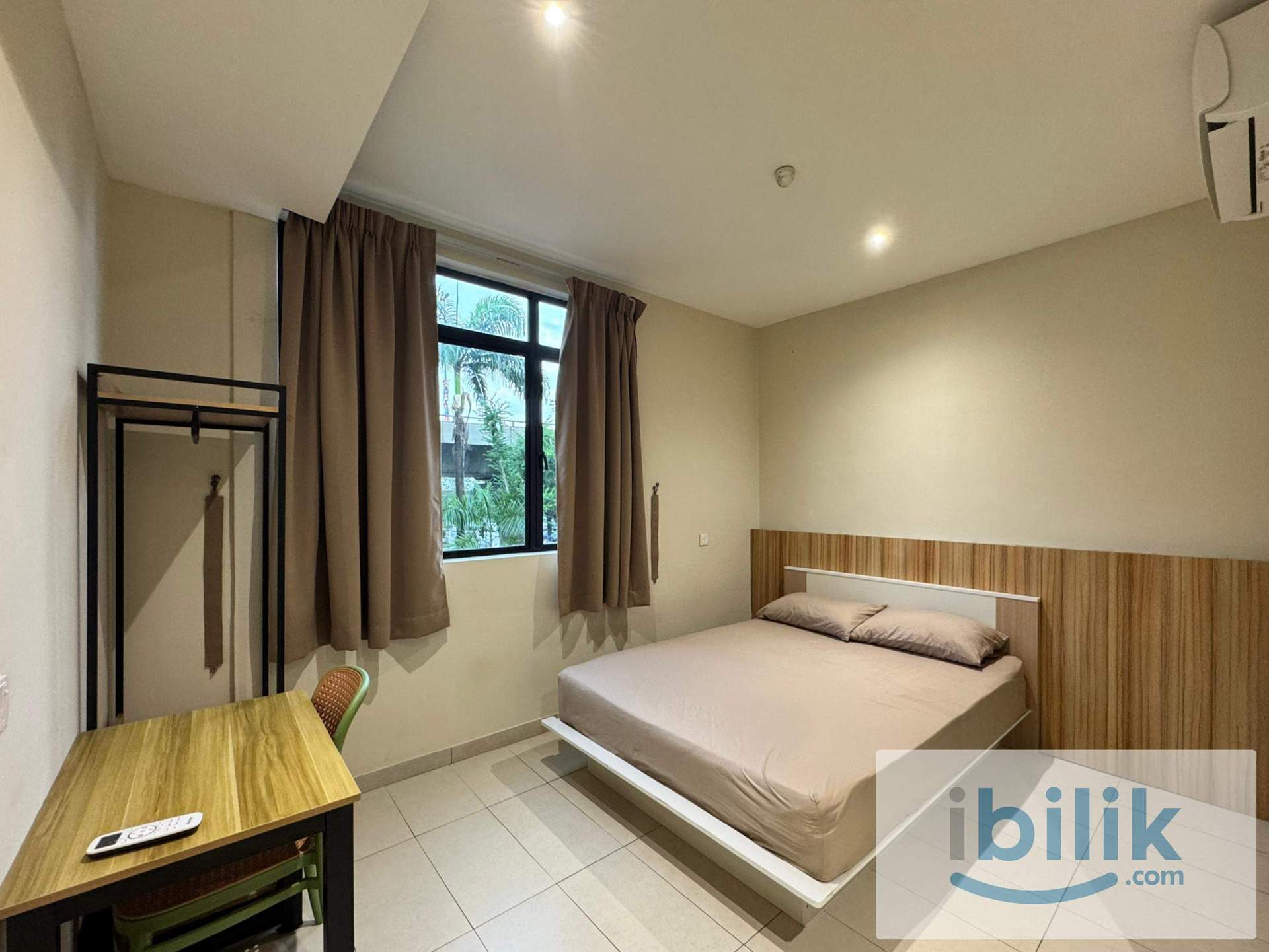 🏡 Private Room for Rent @ Zamburger Hotel, SS15 Subang Jaya✨Near Inti College,SS15 Supermarket,Bistro😮🚶‍➡️ - Image 1