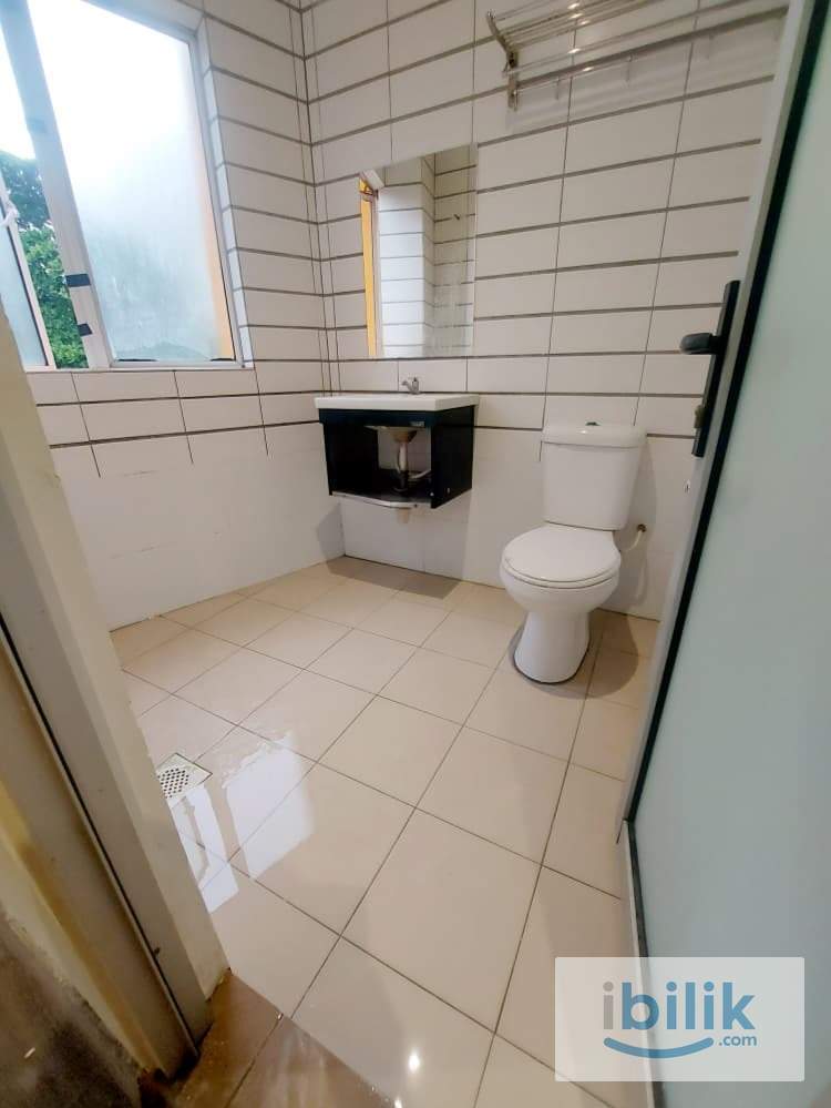 😍Near to Chow Kit, Master Room with Zero Deposit at Jalan Pahang KL near to MRT/Titiwangsa/HKL - Image 2