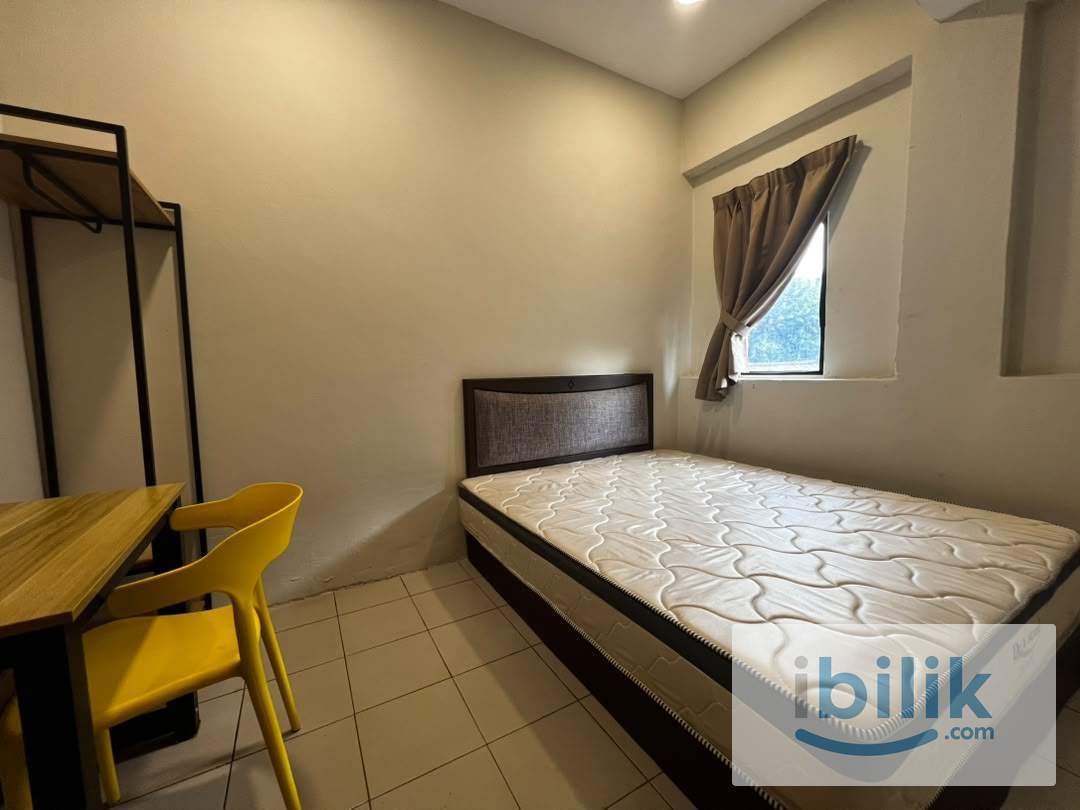 ‼️JULY PROMO‼️🚶 **5 min walk** – Petaling Street (Chinatown) 🚶 **8–10 min walk** – Masjid Jamek / Jamek LRT Station - Image 1