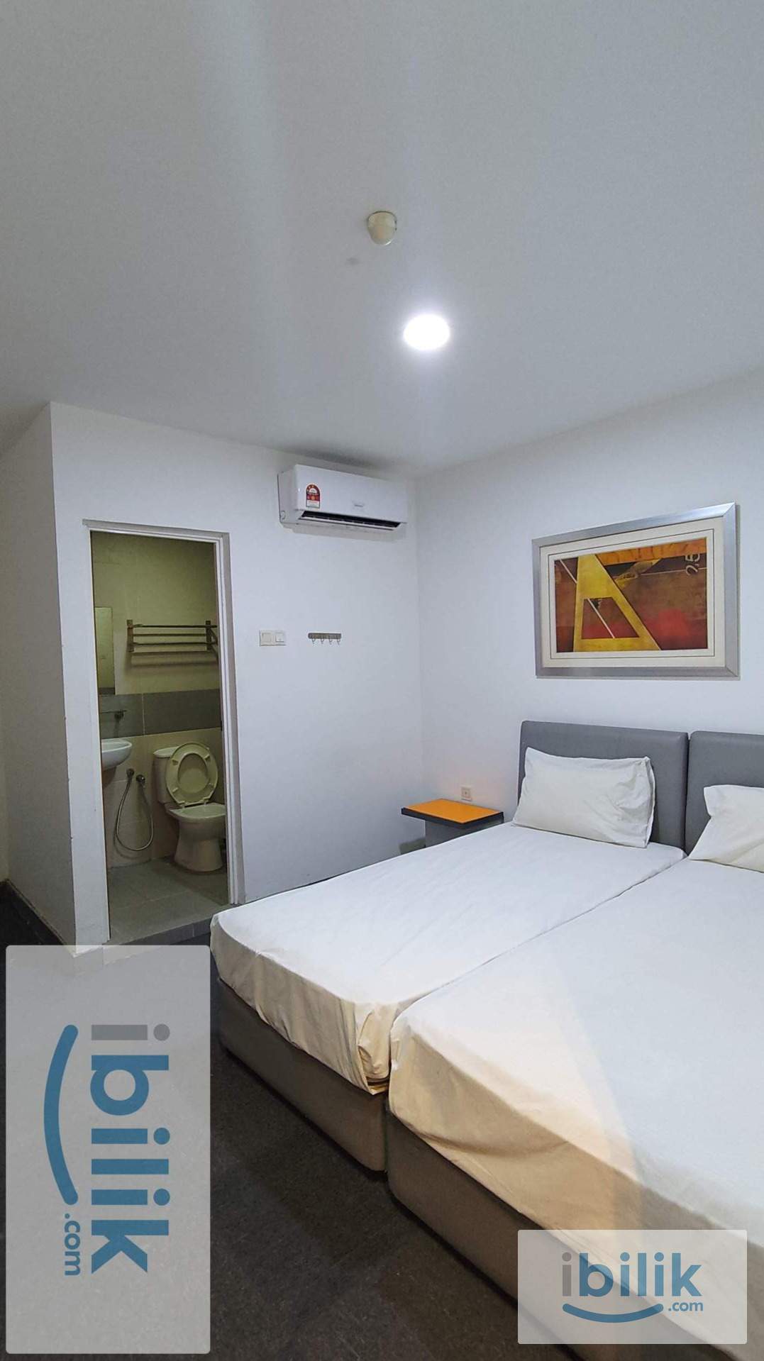 IMMEDIATELY MOVE‼️🚶 5 min walk – Southgate Commercial Centre 🚶 10–15 min walk – Chan Sow Lin LRT / MRT - Image 1