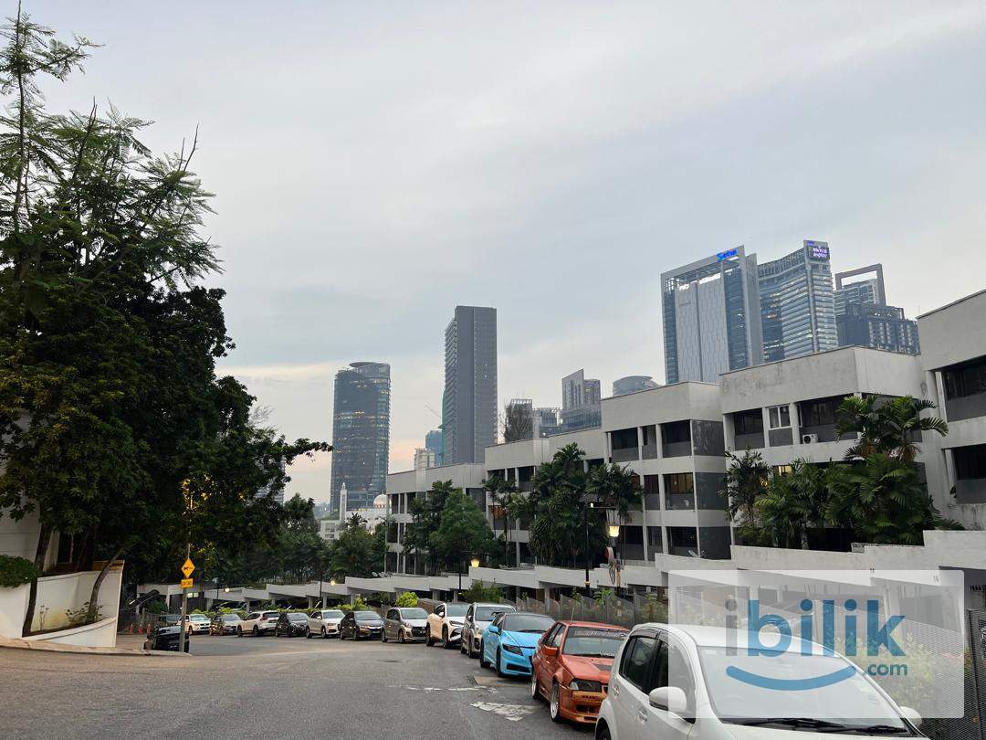Bangsar Heights Condominium – Free Parking | Low Density | 2R2B Fully Furnished - Image 10