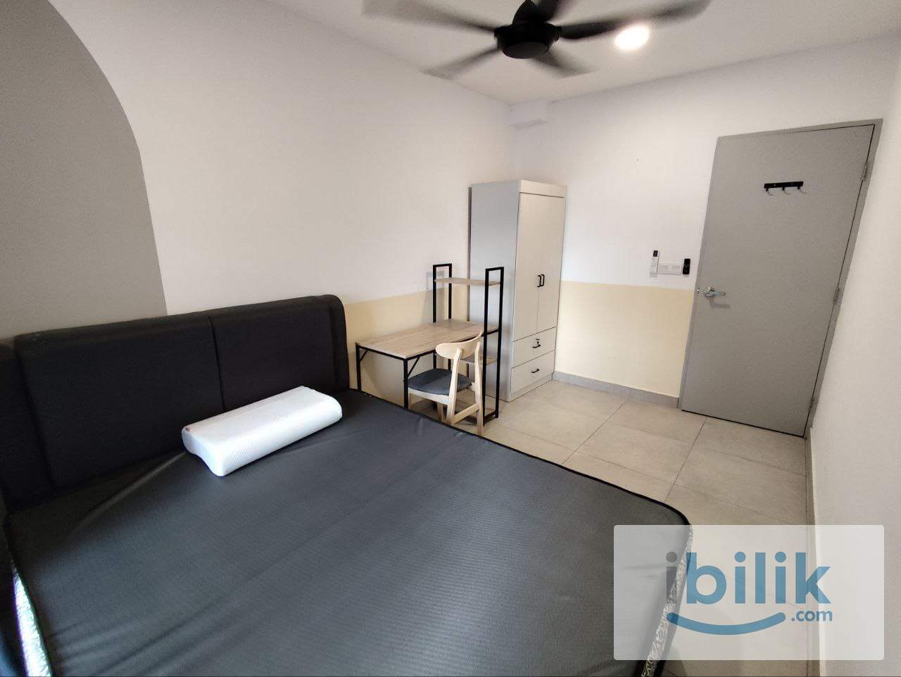 DK Impian medium room with balcony - Image 2