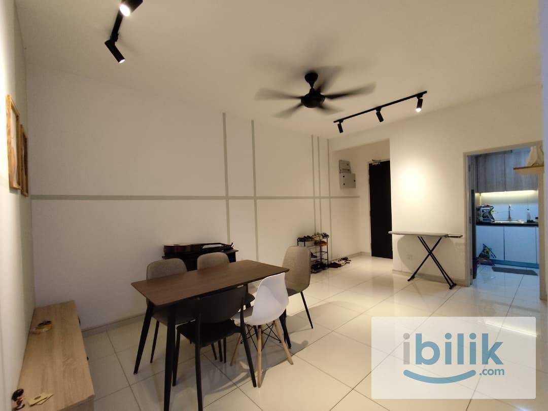 Riana South Small Room - Image 2