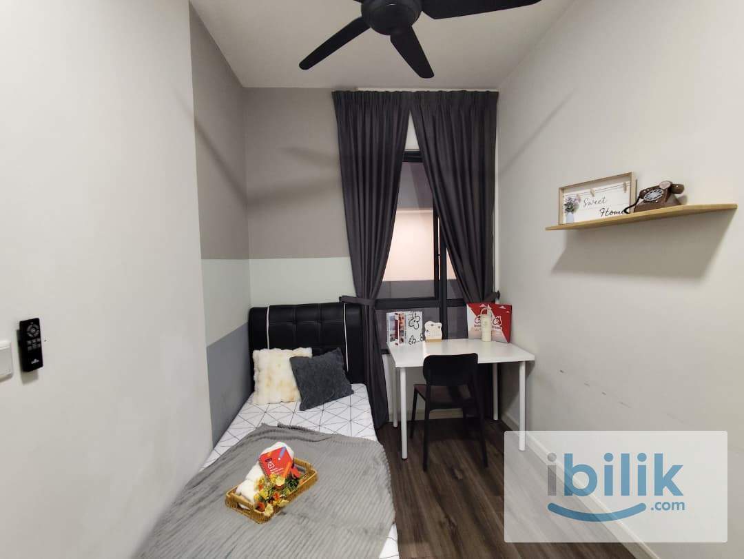 Riana South Small Room - Image 6