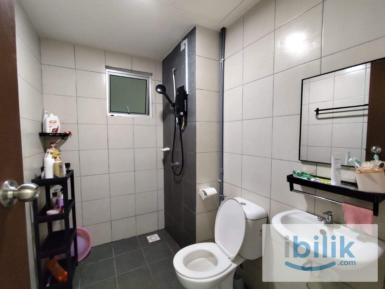 Mercu Jalil small room - Image 5