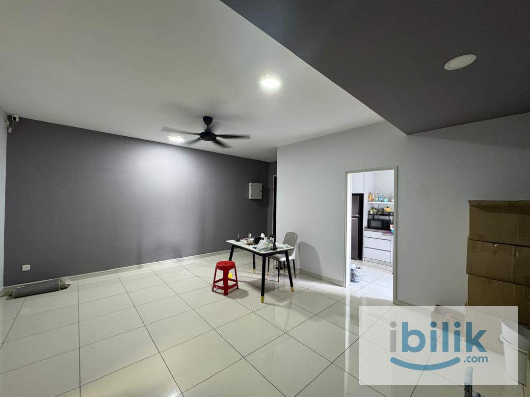 Riana South Balcony room - Image 3