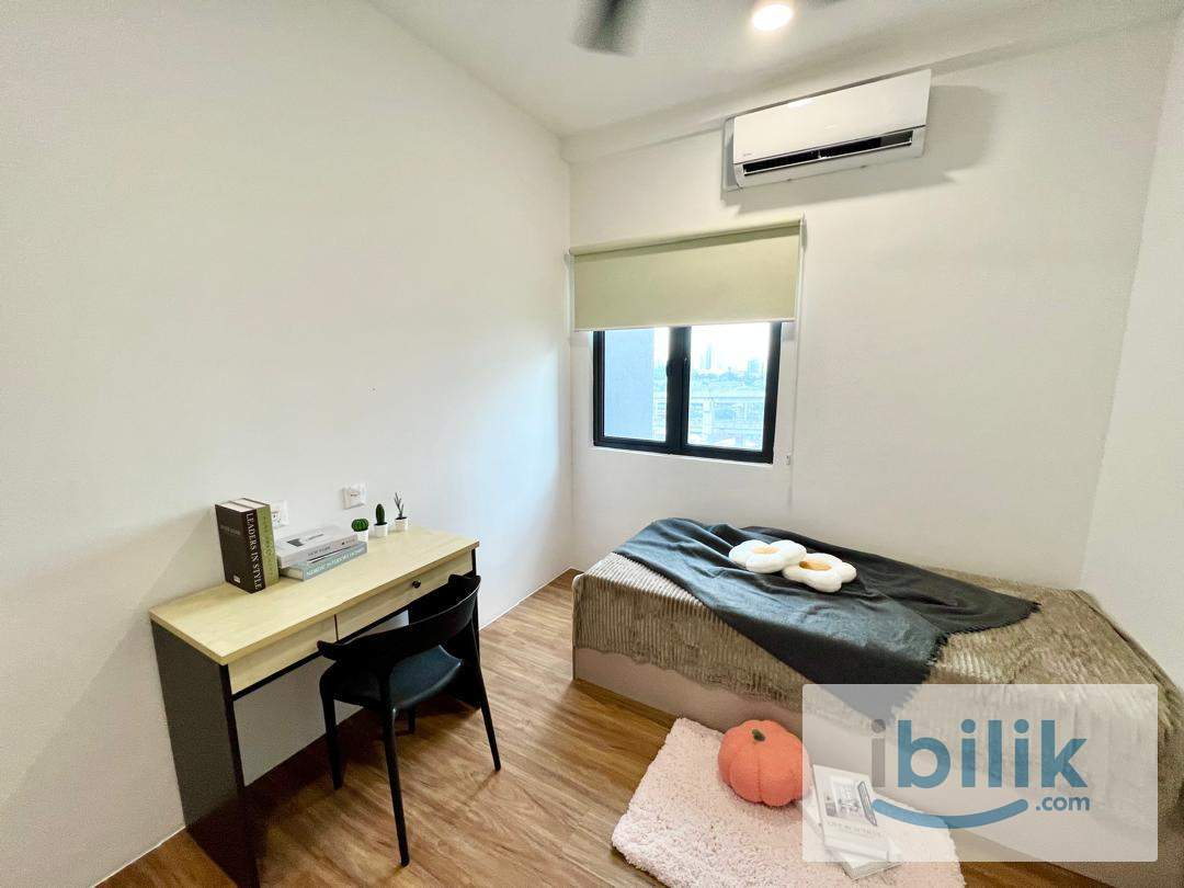 UCSI 2 Medium Room - Image 3