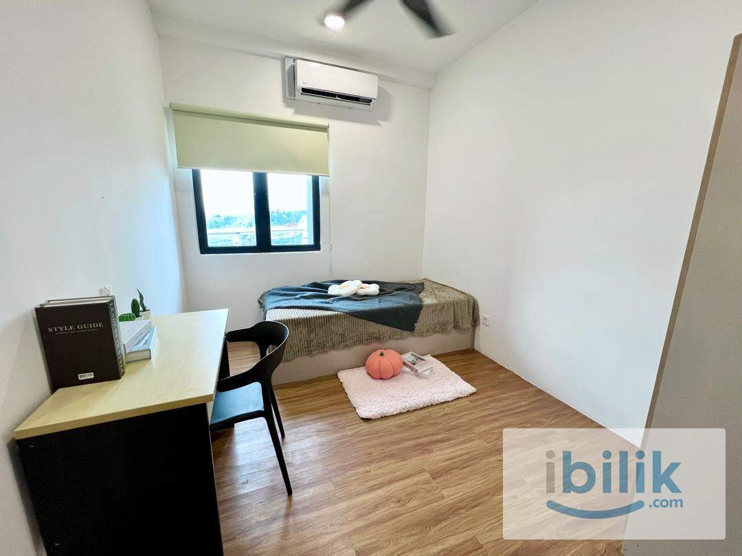 UCSI 2 Medium Room - Image 1
