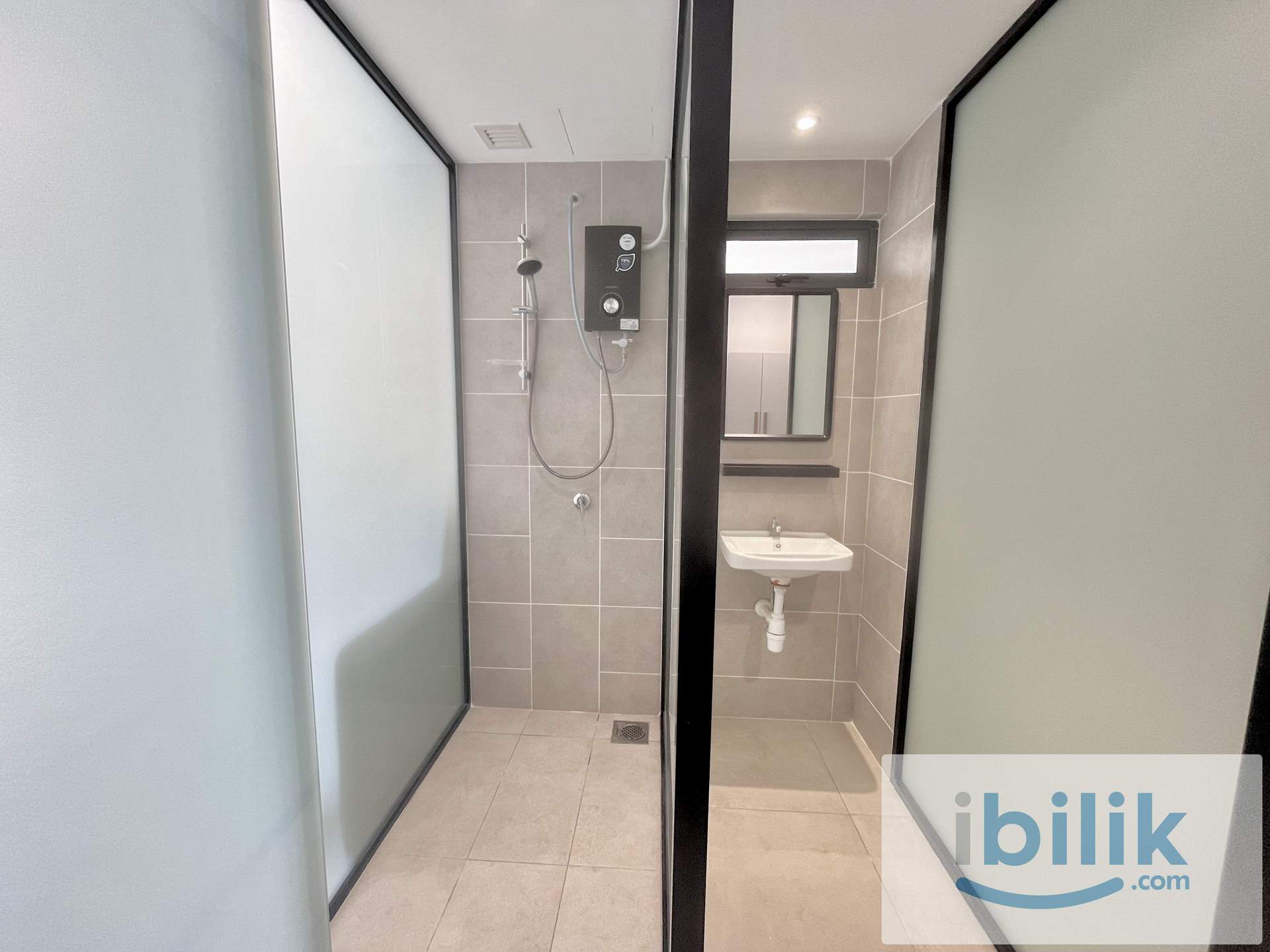 Premium Studio Room - Image 6