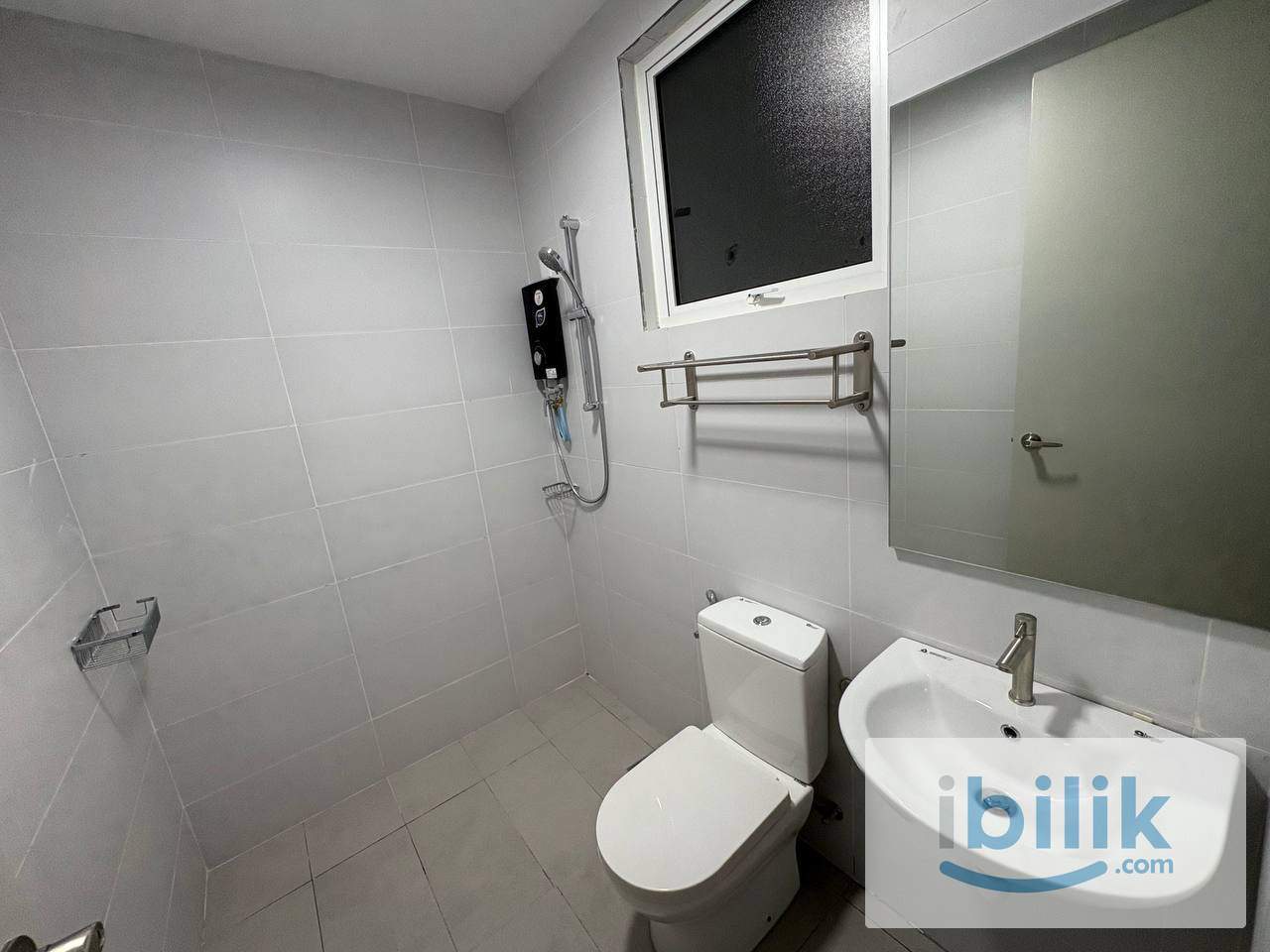 Nadayu 801 Classic Master Room To Rent - Image 6