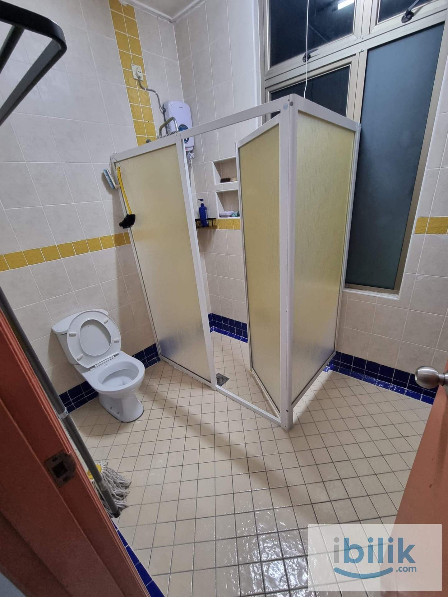 Room at TMN Suria Muafakat / Casa Impiana Beside EPIC, Larkin - Image 3