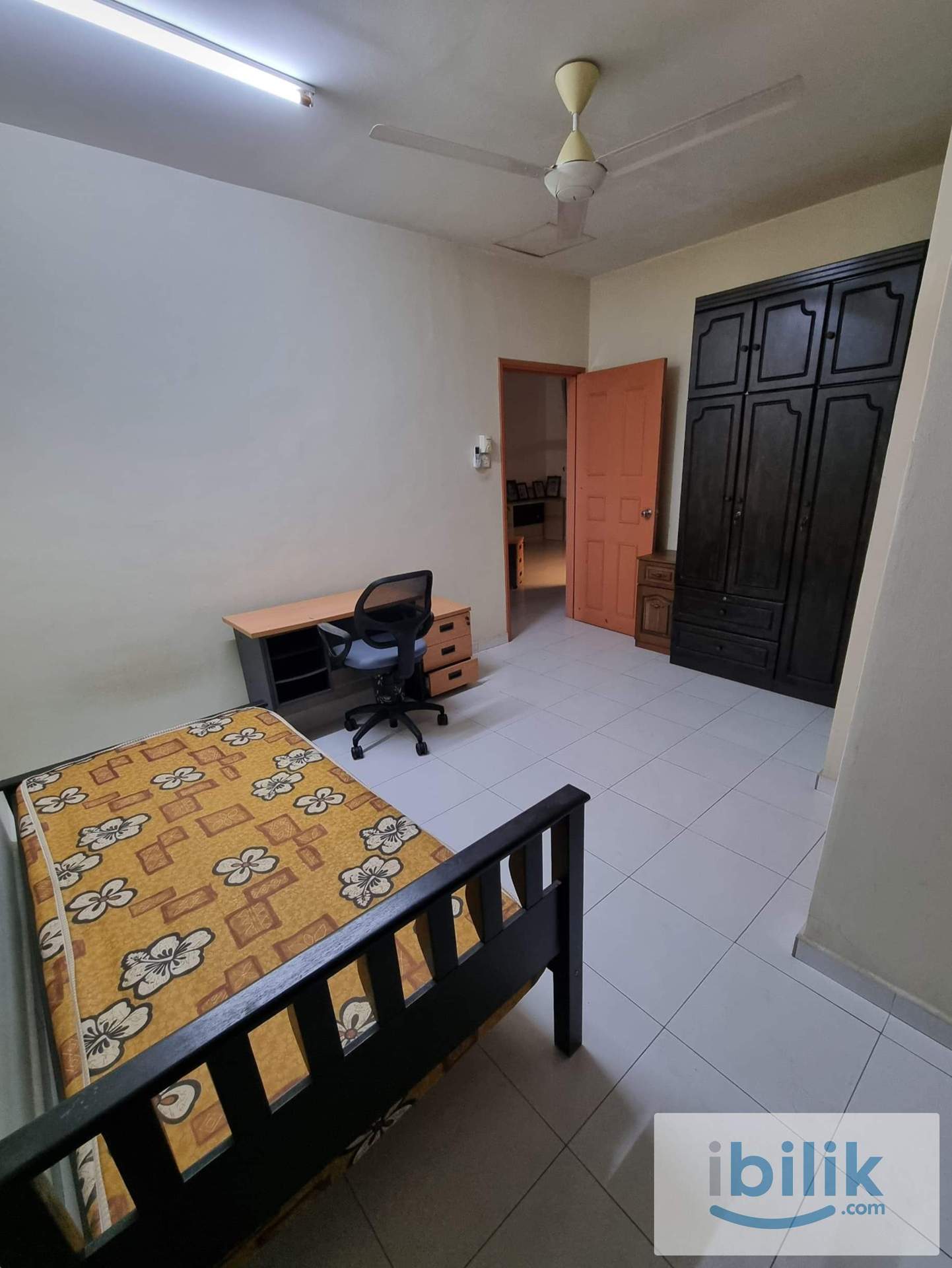 Room at TMN Suria Muafakat / Casa Impiana Beside EPIC, Larkin - Image 5