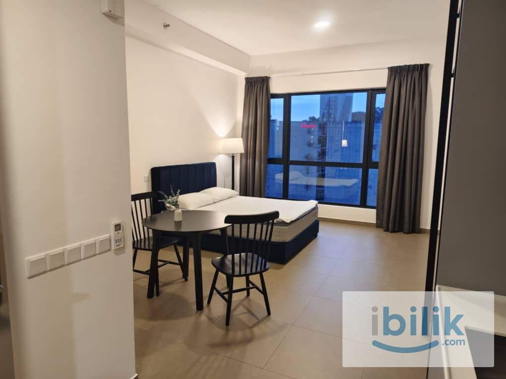 Studio For Rent  - Image 1
