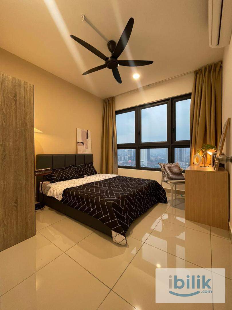 Master Room for rent @ Sentul Village - Image 1