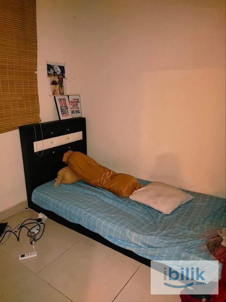 Middle room  - Image 4