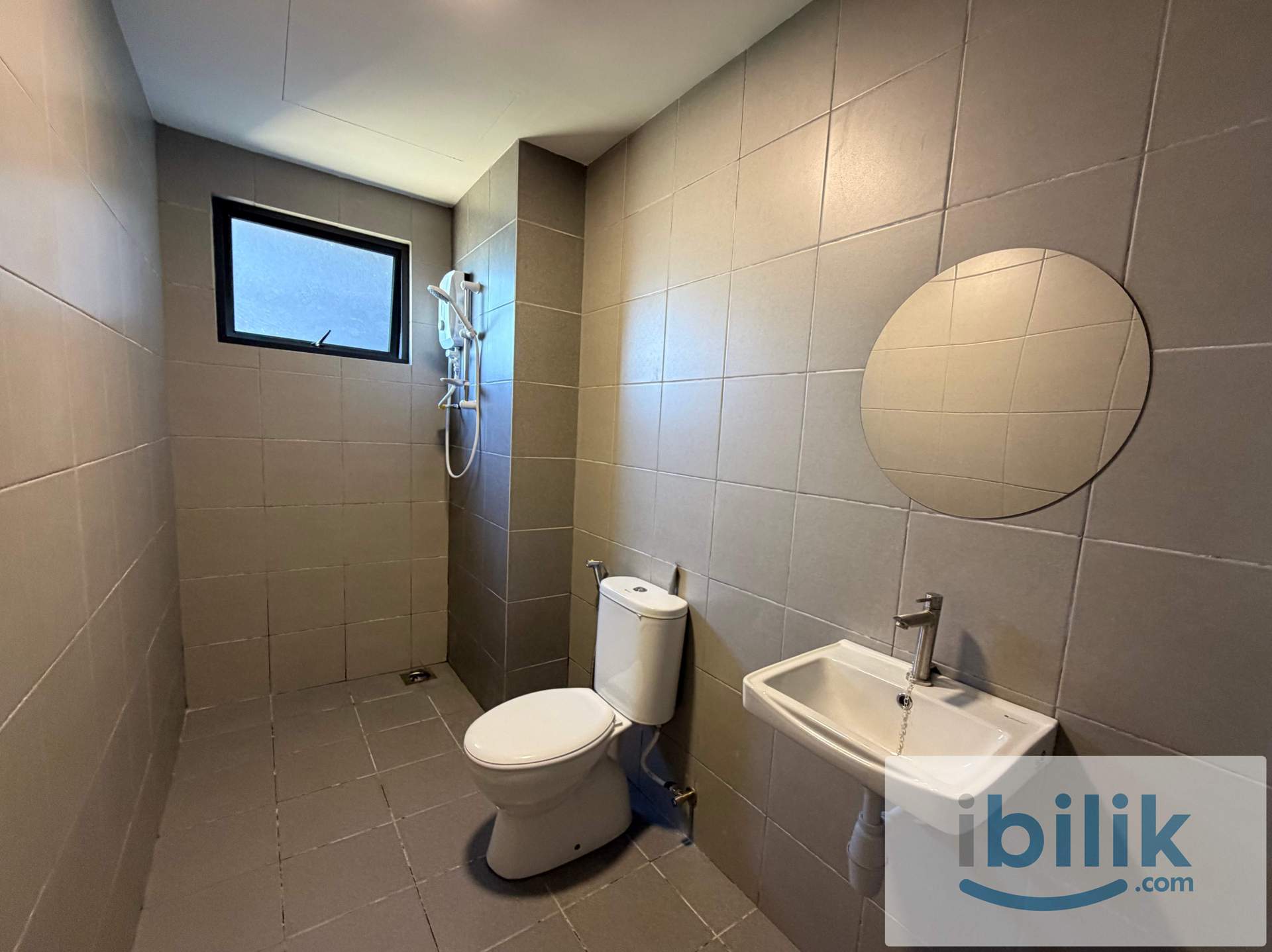 Junior Master Balcony : Fully furnished @ Bukit Tiara Kajang - Image 4