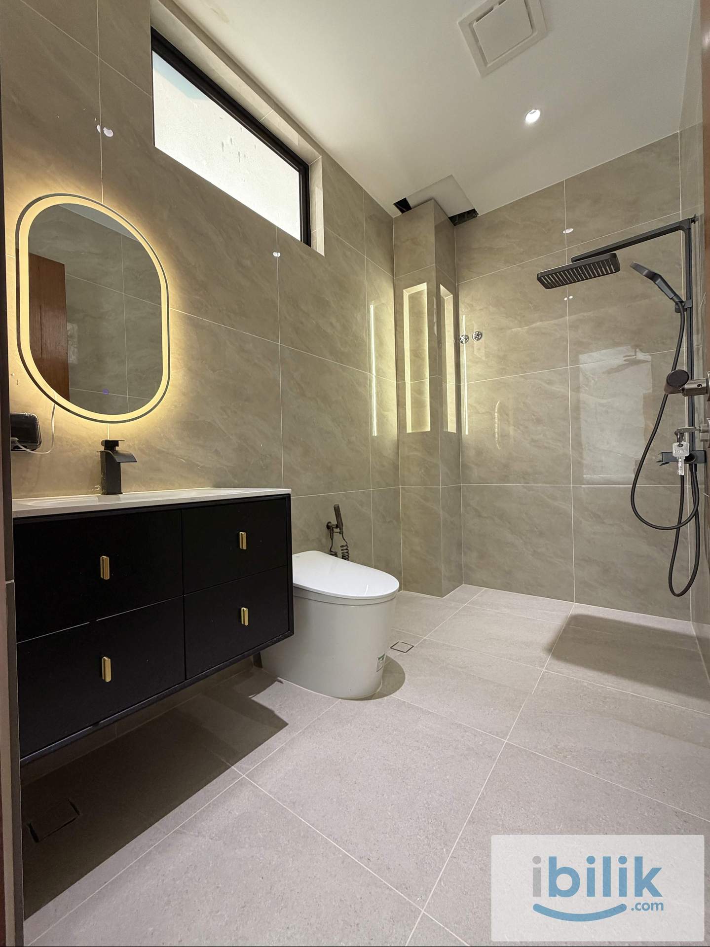 Design Room with Private Bathroom | Walking Distance LRT | Desa Setapak - Image 3