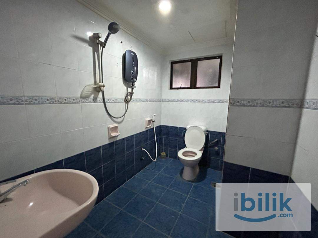 Bukit Jalil Room Vista Komanwel C-16-08 Middle Room For Rent - Image 6