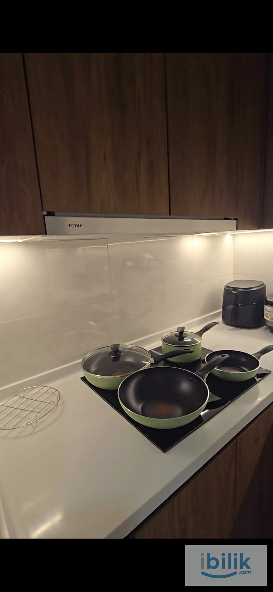 Intermediate Room - Image 3