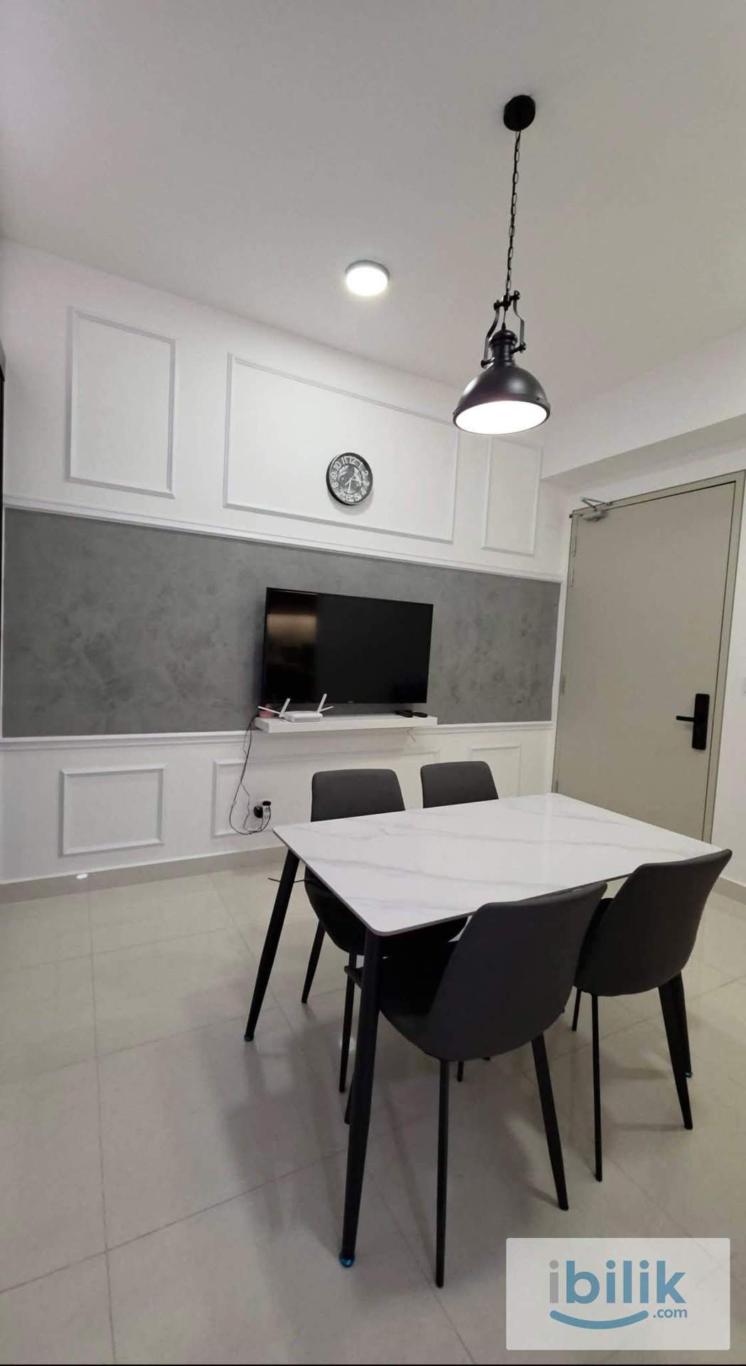 21-05 Intermediate Room - Image 3