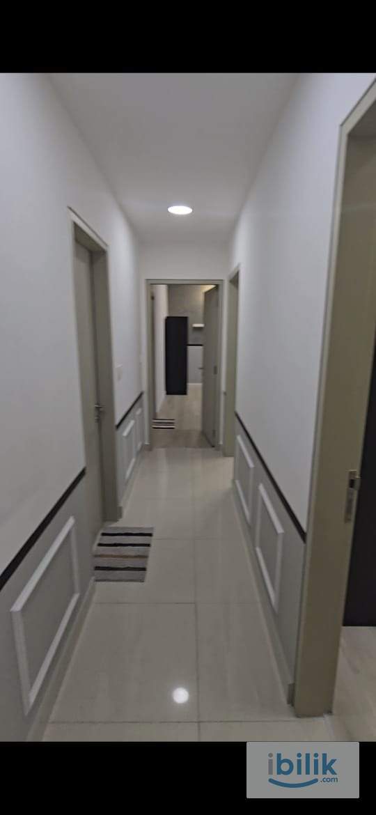 21-05 Intermediate Room - Image 6