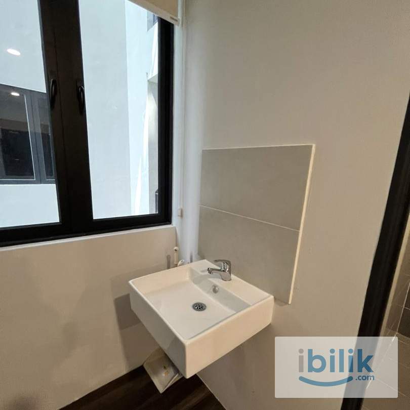 Studio Unit @ Gizo 11 Apartment - Image 3