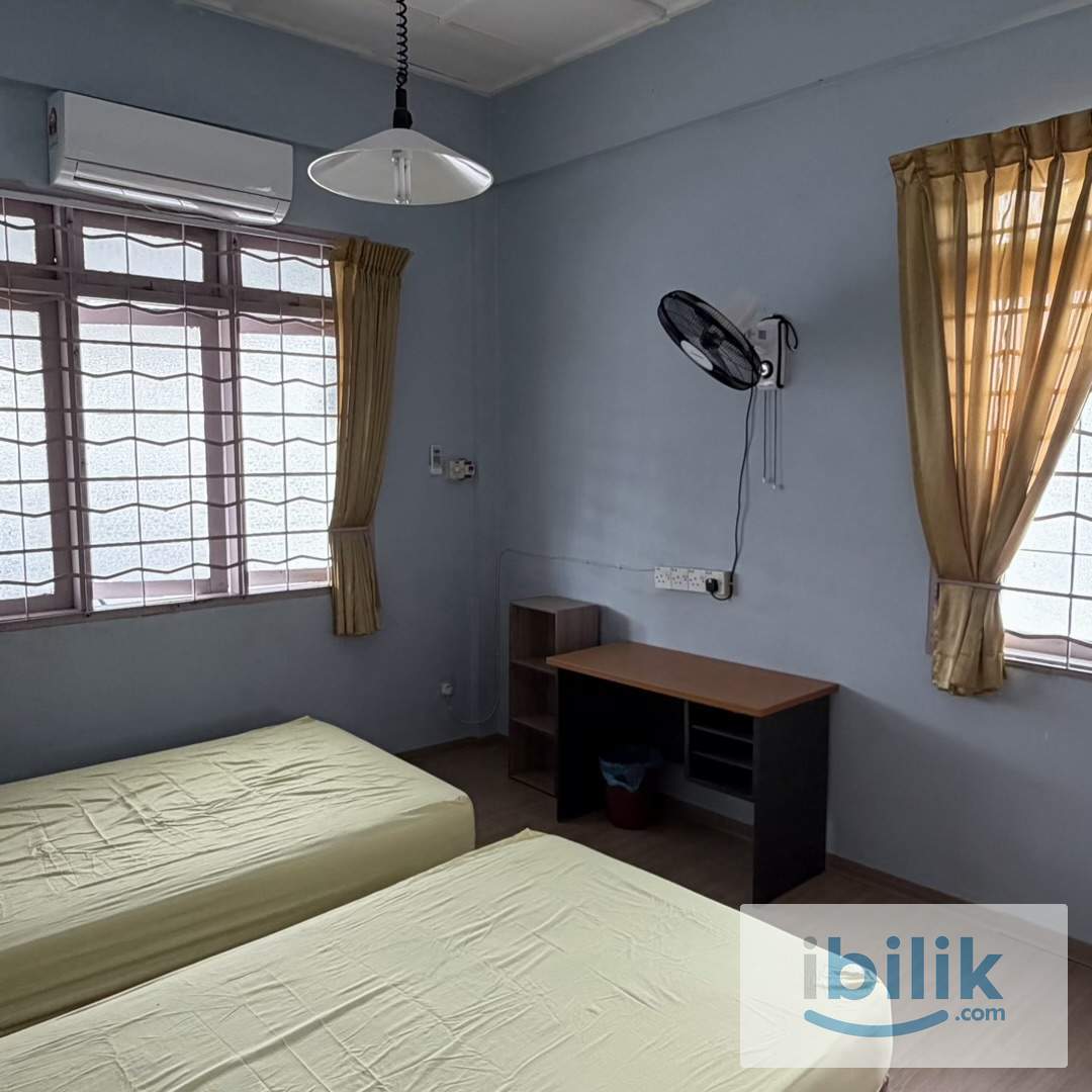Room For Rent at Jalan Kepayang Nearby Stapok @ Nearby Metrocity Matang, Aeon Mall, Sarawak General Hospital  - Image 1