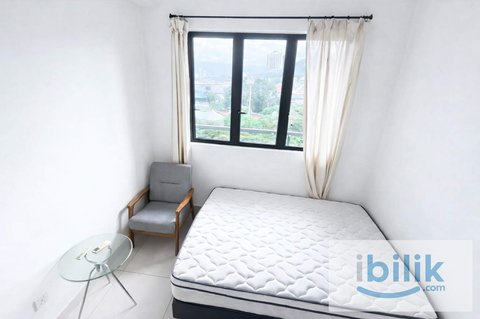 Room for rent (5mins walk to MRT TMN PERTAMA - Image 4