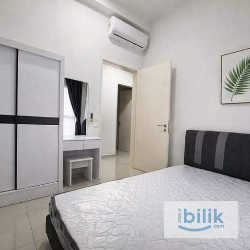 Middle Room for Rent @ D’Cosmos Residences, Damansara Perdana - Image 1