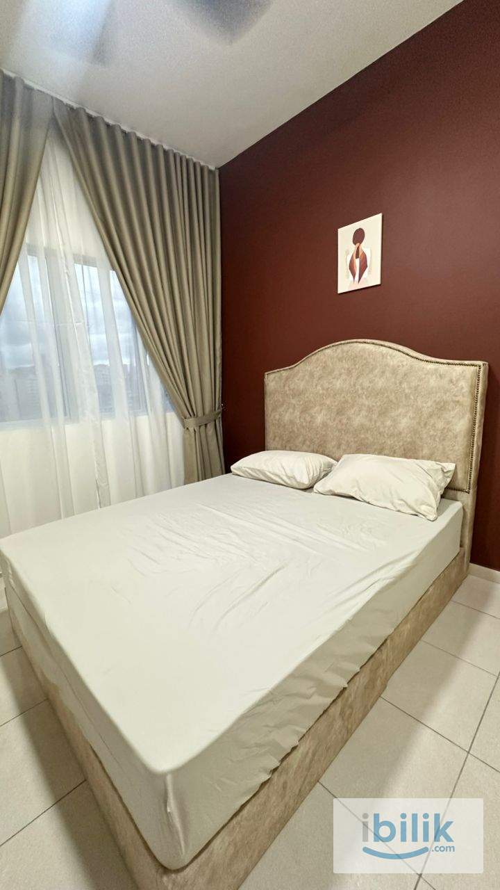 Master Bedroom - Image 5