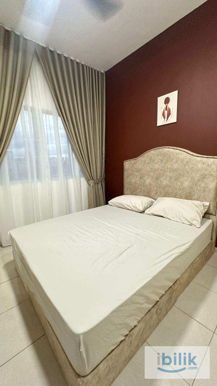 Master Bedroom - Image 6