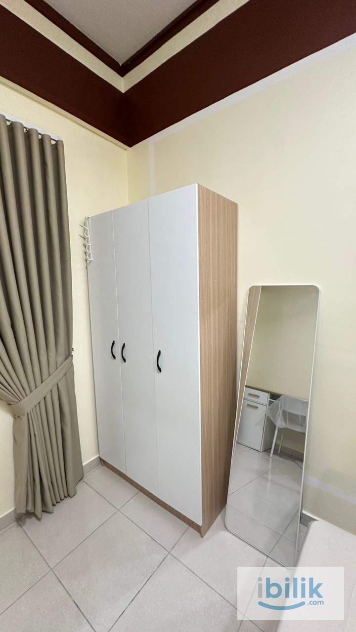 Medium Unit - Image 1
