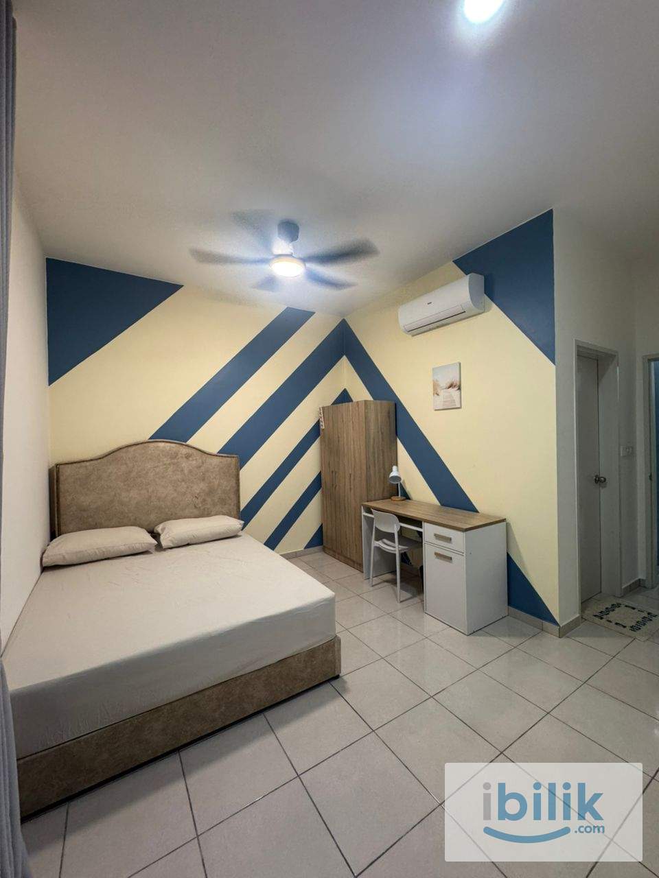Master Bedroom - Image 1