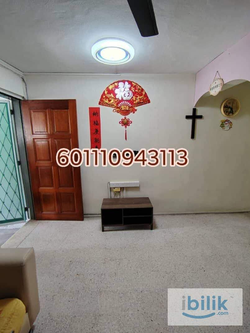 Double-storey terrace house - Image 1