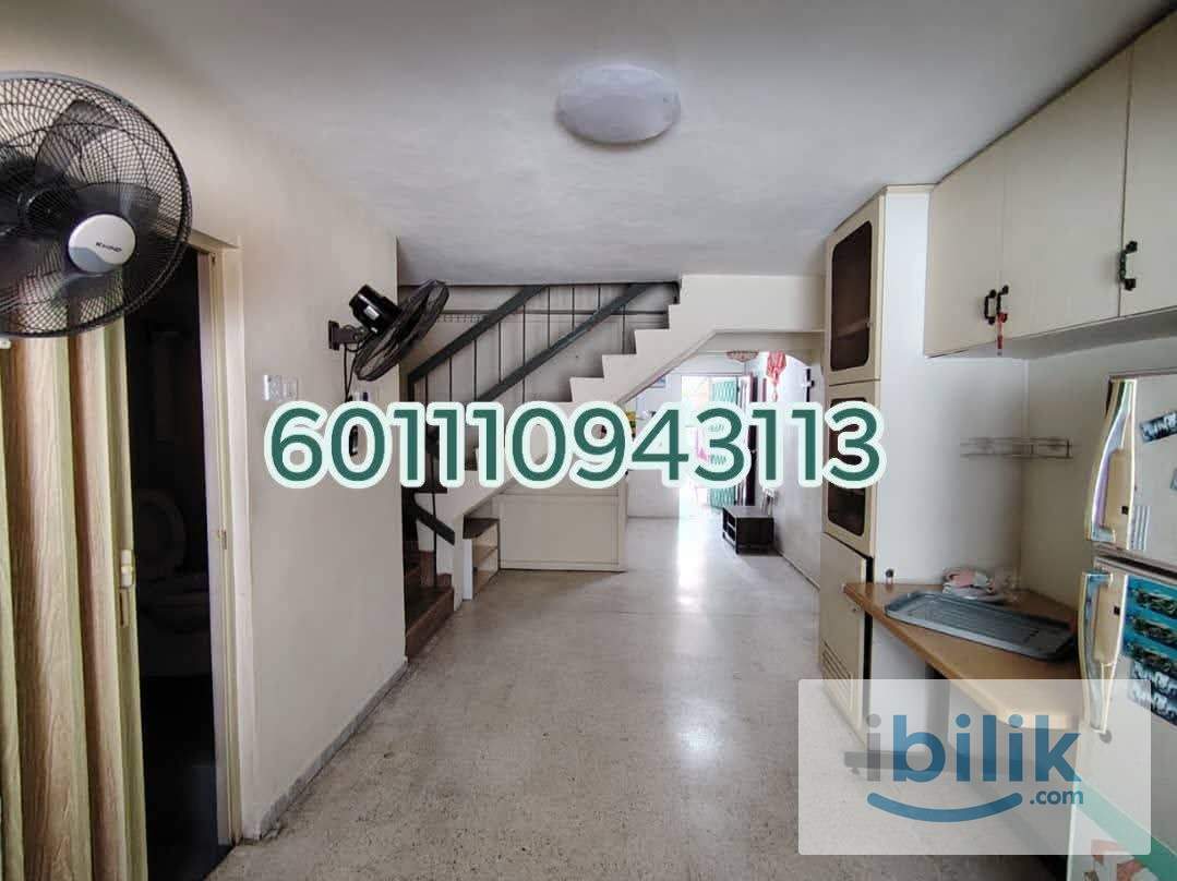 Double-storey terrace house - Image 4