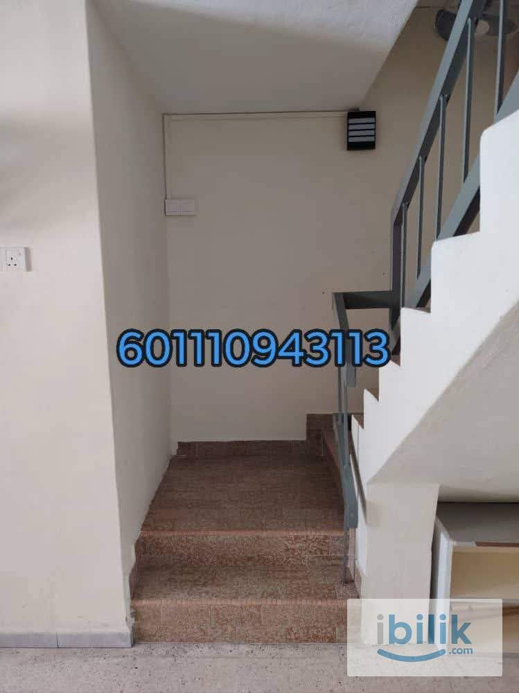 Double-storey terrace house - Image 6