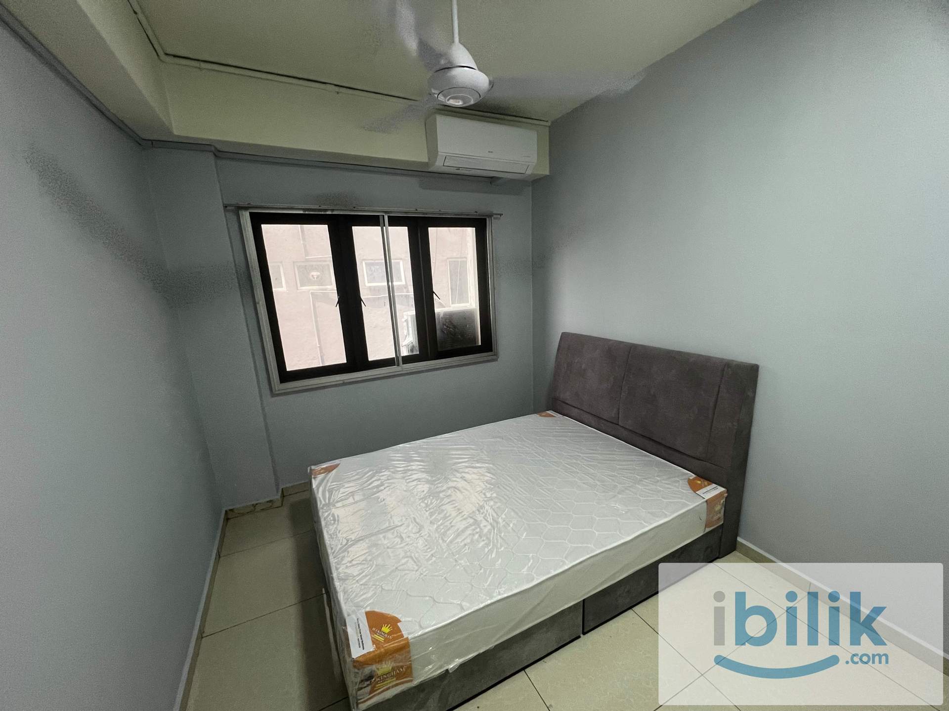 Middle Room - Old Klang Road 3rd mile - Image 1