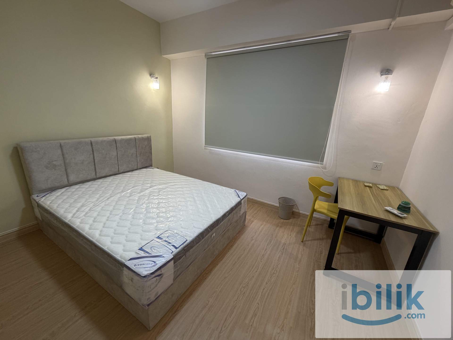 Medium Room Kelana Puteri Condominium - Image 1