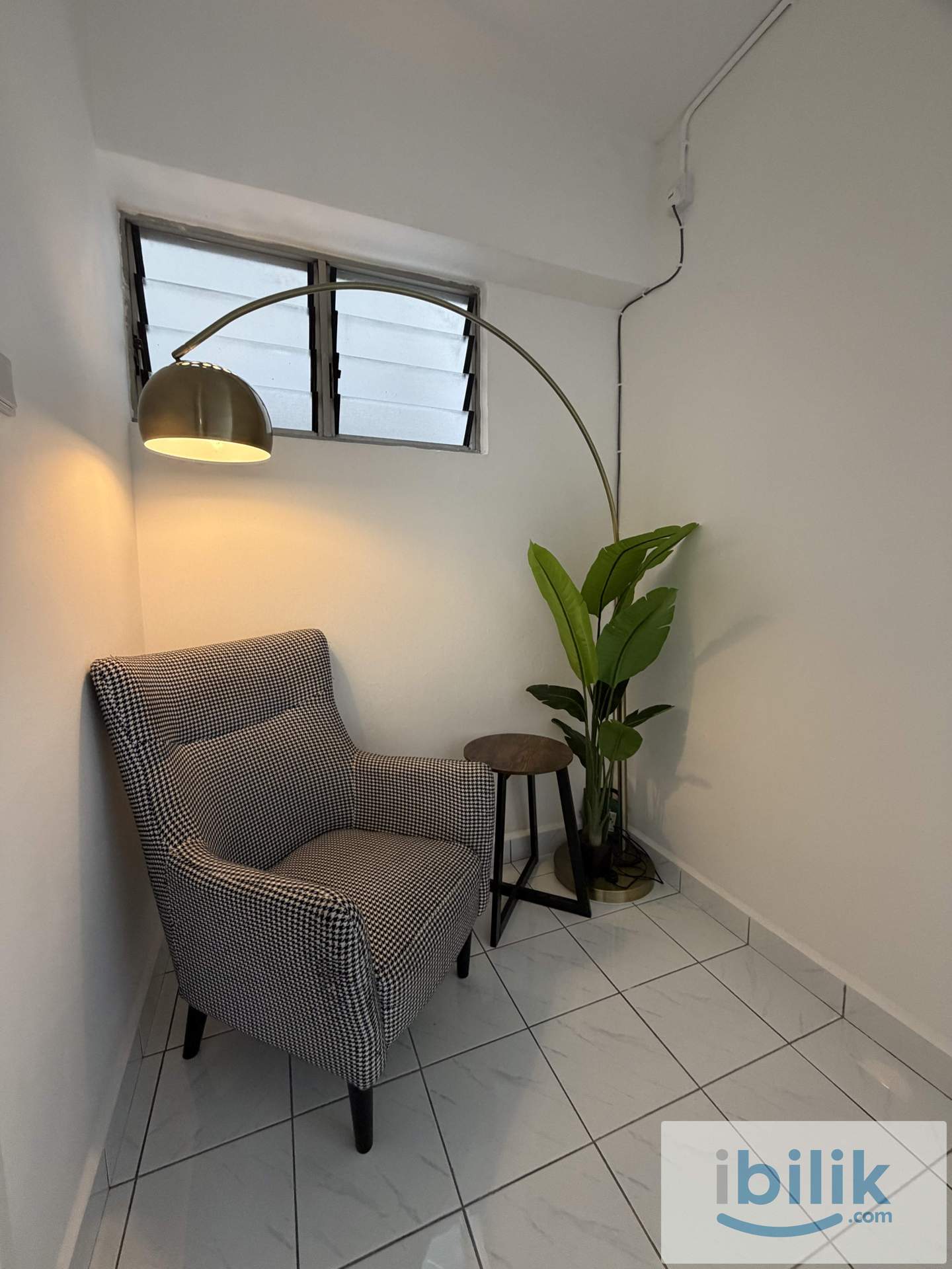Medium Room Kelana Puteri Condominium - Image 5