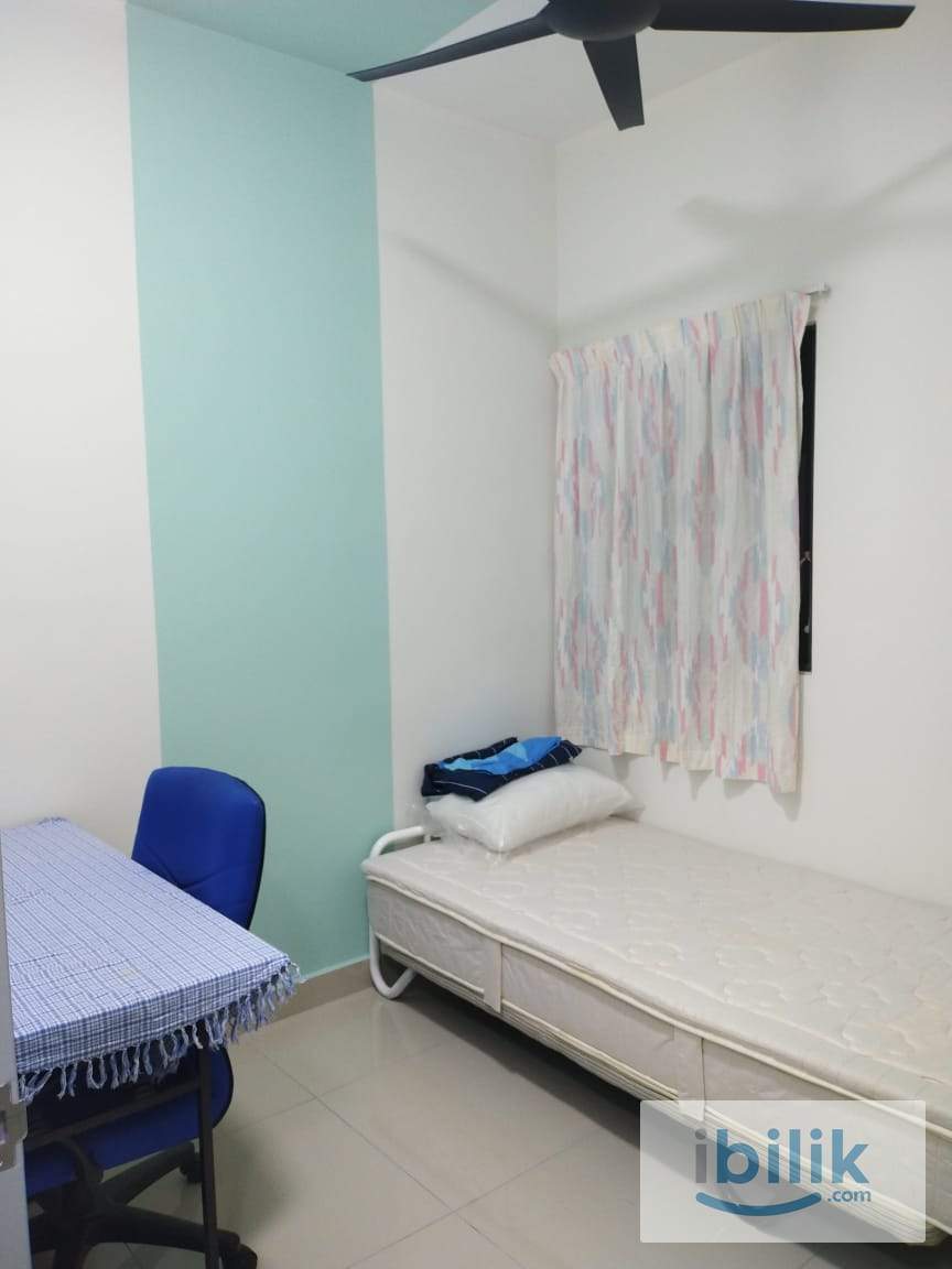 Middle Medium Room Old Klang Road - Image 1