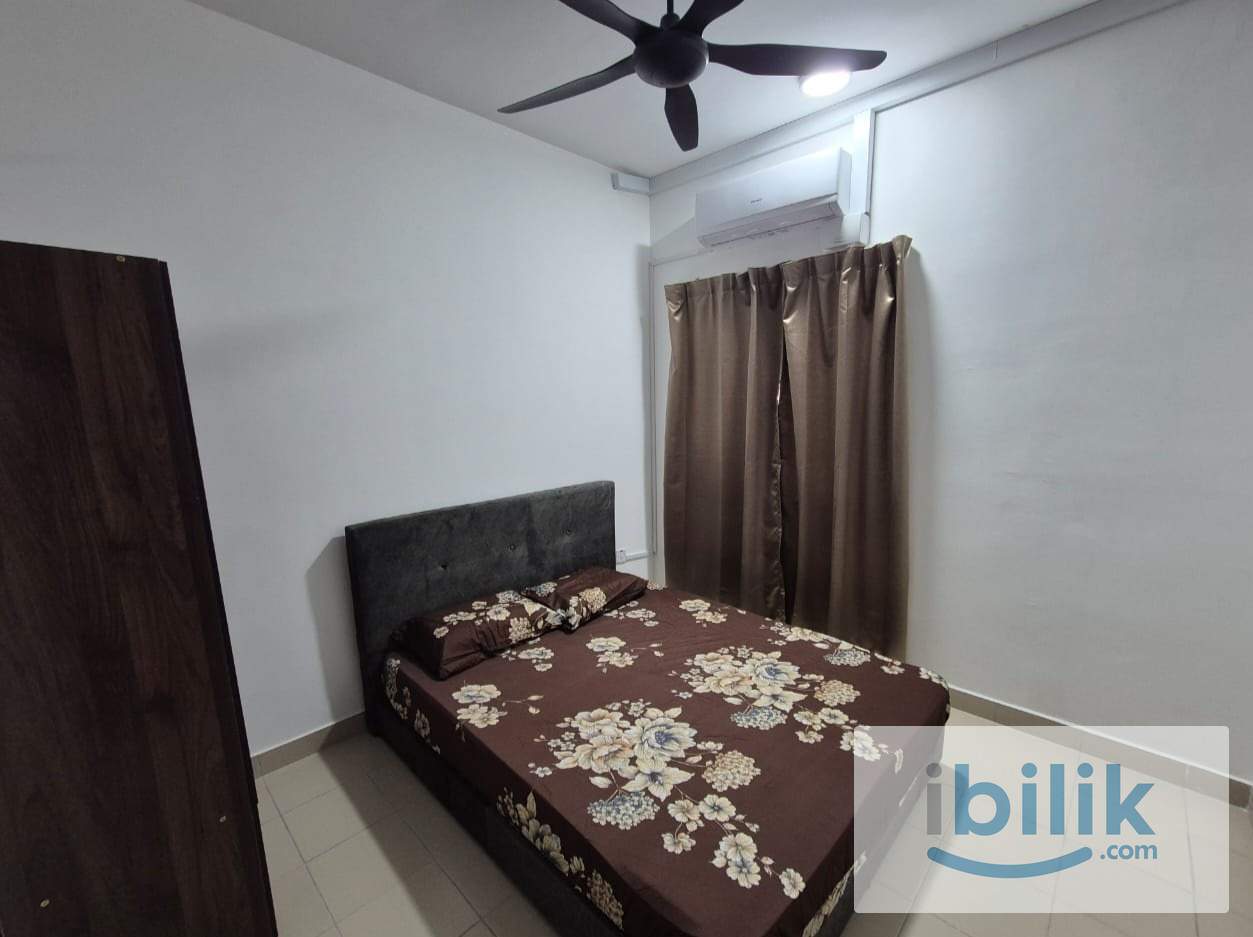 Unit 10 Second Room - Image 1
